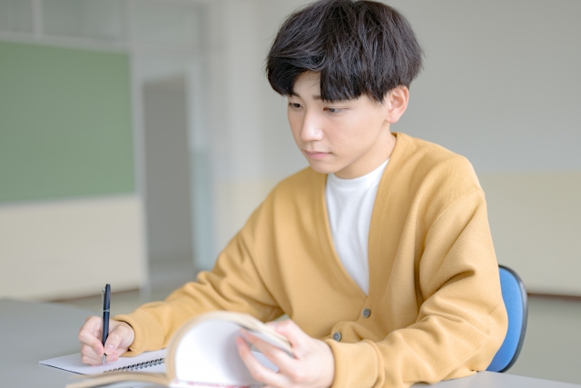 SCLインターンとは？
